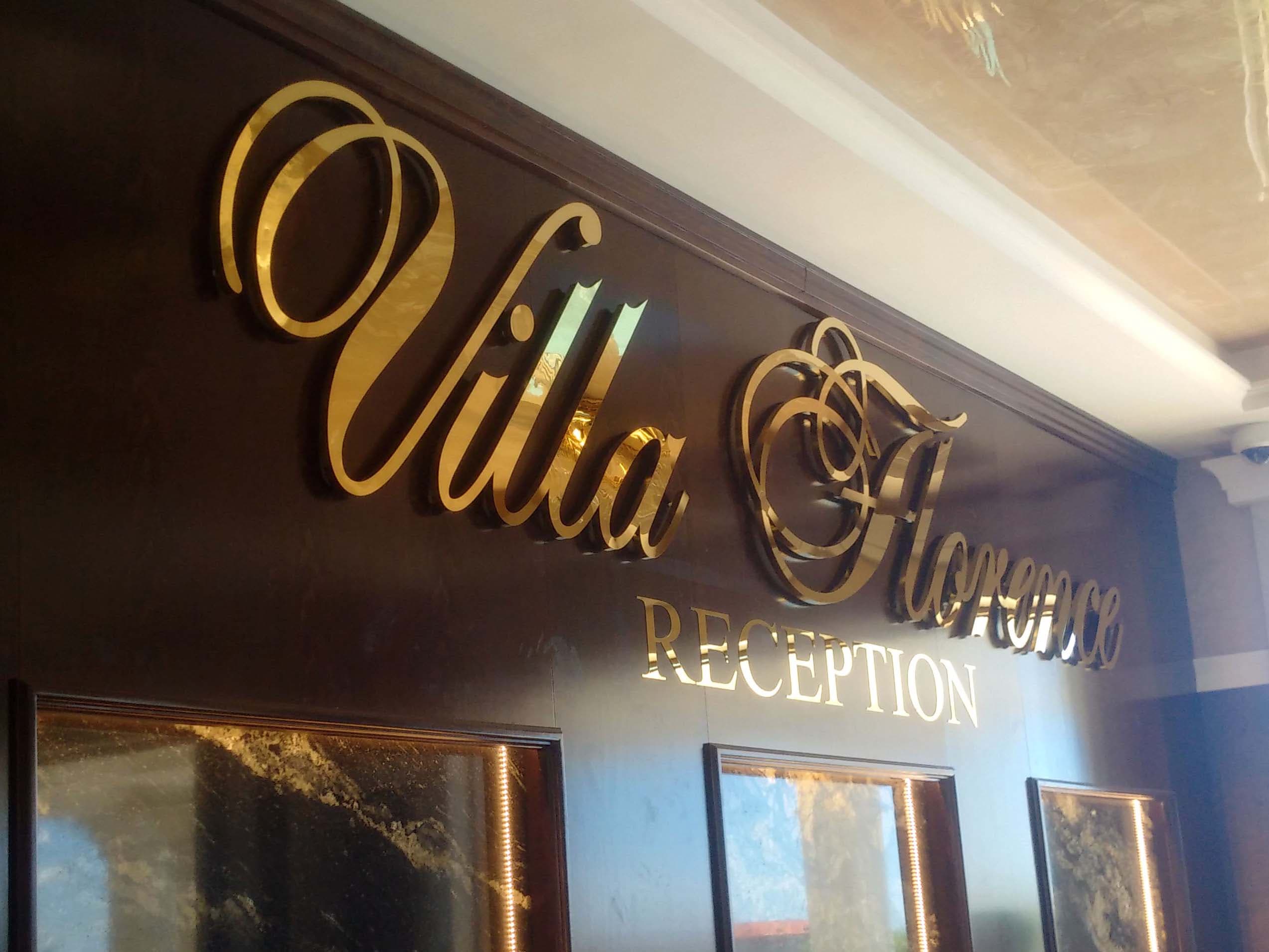 Villa Florence - Инокс надписи