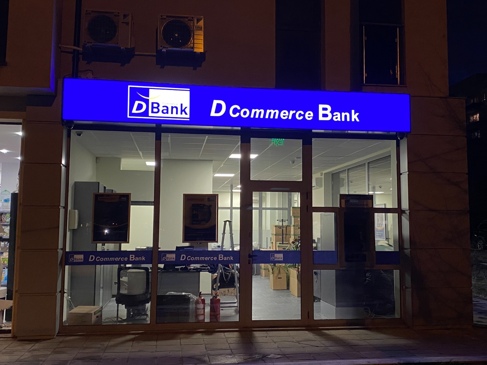 D Commerce Bank