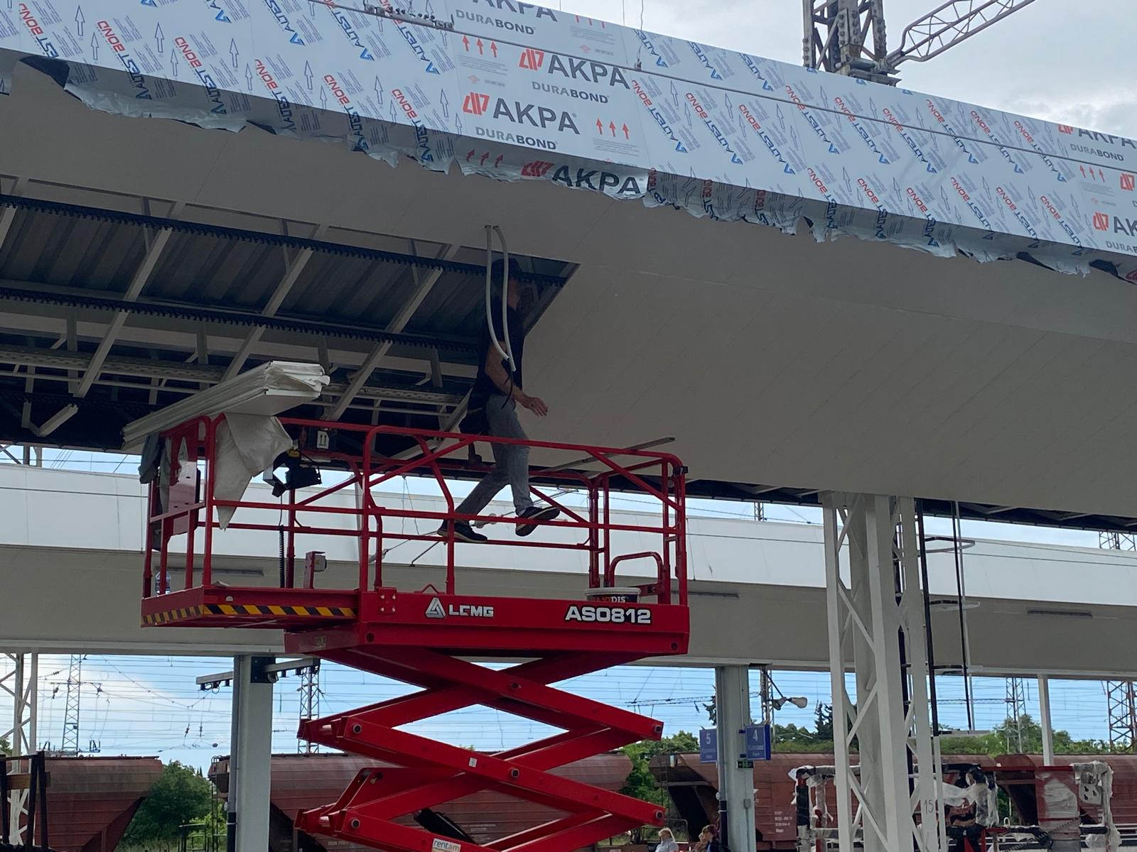 По време на работа