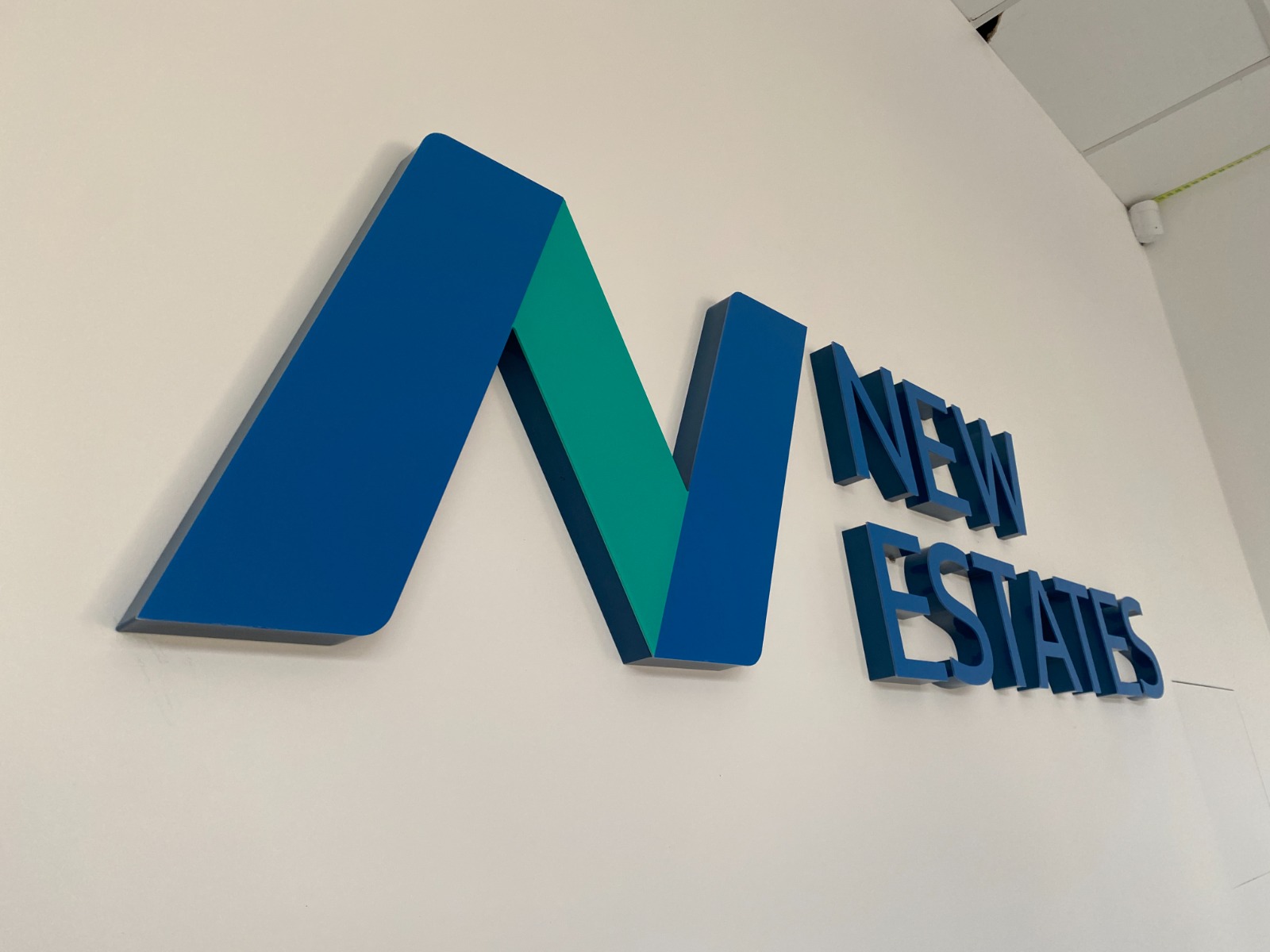 New Estates - Детайл