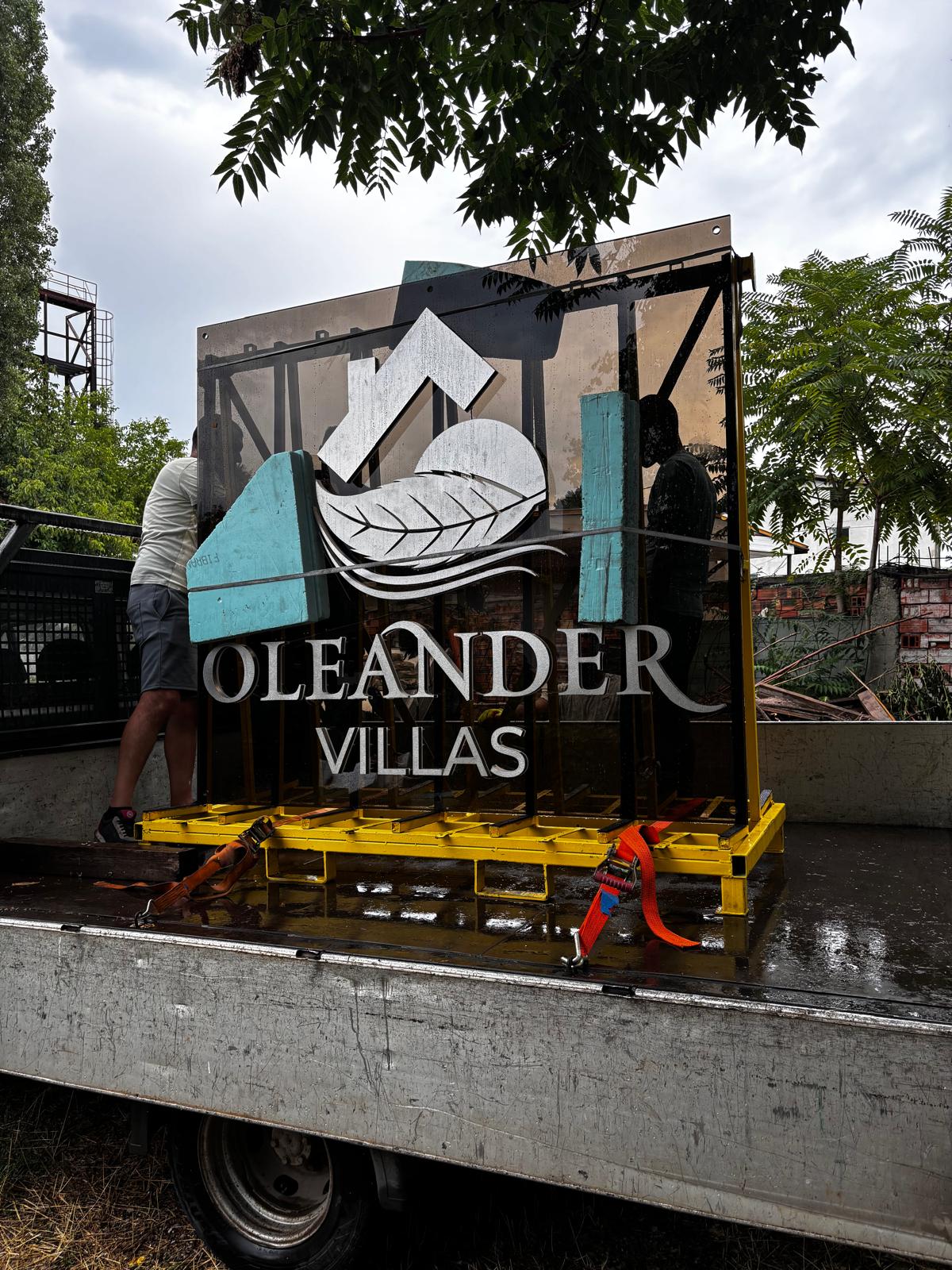 По време на работа